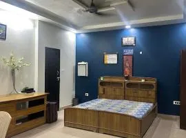 Sparkline Girls Hostel