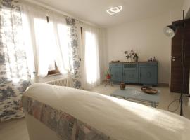 A Casa di Laura, Hotel in Parella