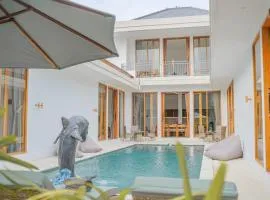 Villa Dolphin - New luxury Villa near Lovina Centre & Beach