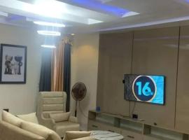 Larry Landers Hotel And Suites, hotel a Iseri-Osun