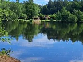 Wasgau Urlaubserlebnis Fels und Seen