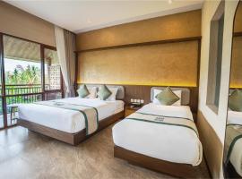 Bumi Anyom Resort, khách sạn ở Pikatan