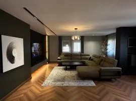 City Center Luxury Apartment Mitrovica