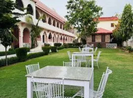 Sajjan Bagh Resort