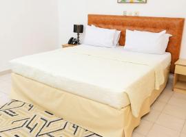 Royal Hôtel by LORENZO, Hotel in Abidjan