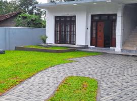 Nimsara Homes, Hotel in Veyangoda