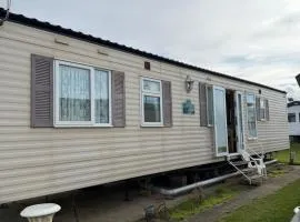 seton sands caravan