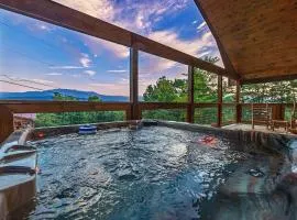 Smoky Ridge - Stunning Mountain Views, Hot Tub, Fire Pit, Gigabit Internet, Exceptional Cabin