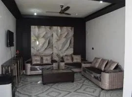 Sharda Retreat Vaishnodevi