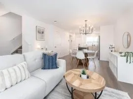 Modern 3BR Home with Parking Near Airport & QEII