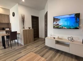 ROYAL homes, Hotel in Nesvady