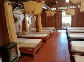 Xuân Lan Homestay, khách sạn ở Xóm Dong Ruộng