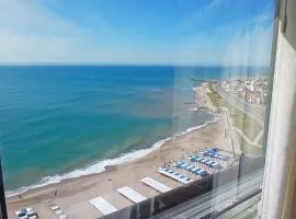 Piso 18 -VISTA FRONTAL AL MAR - PLAYA CLUB
