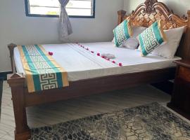 Munaa House Wiyoni، فندق في لامو