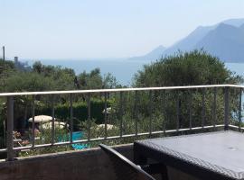 Villa Gaia Apartments pool wifi parking, hotel a Malcesine
