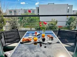 Grand Studio, coin nuit séparé, terrasse et garage privatif