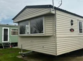 Buttercup Retreat 298 northfield