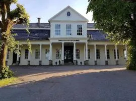 Historic manor from 1793 in rural surroundings