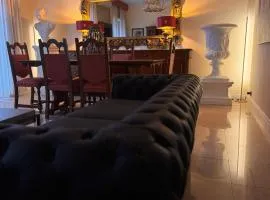 Roma Imperiale Luxury Apartment in Rome