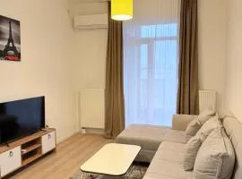 Beautiful 2-Bedroom Apartment with Comfort & Pool