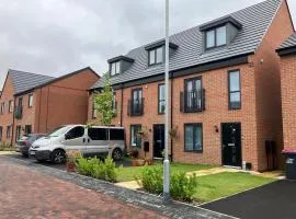 Waverley 3-Bed Springfields House