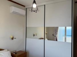 Blue Horizon Balcony, hotel din Volos