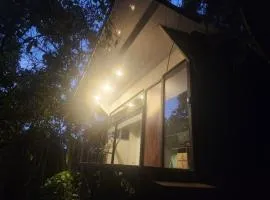 VÖRA Cabaña privada en la Selva