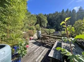 Bluebell cabin