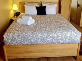 Charming Getaway Near Paris