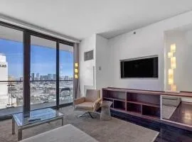 Justin's at Palms Place