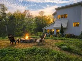 Modern Ski Home Near Hunter Mountain