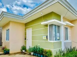 LoveCo Vacation house close to Dahilayan with private parking