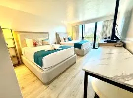 FREE PARKING Palms Hotel Waikiki