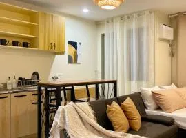 Sun Gaze Studio - Staycation Near Enchanted Kingdom