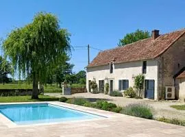Maison rénovée au cœur de la Brenne avec piscine chauffée - FR-1-591-734