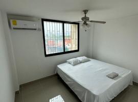 Cuartos amueblados en Chanis cerca de metro: Panama şehrinde bir otel