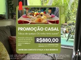 Casa à beira-rio completa perto do Sana