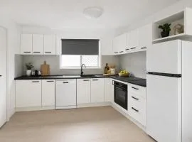 2-Bedroom Charm near Mater Hospital Pimlico Townsville
