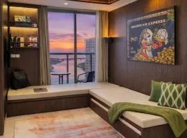By The Sky By SanLiving- 3BR - 10PAX - Near PIK Avenue Mall