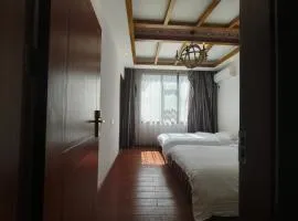 张家界武陵源四房家庭民宿