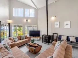 Seaview Beach House by Peppy Beach Retreats®