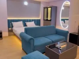 MANTHAN The Comfort Stay DLF MY PAD