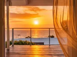 Oceanview Sunset Villa Hallett Cove 3BR 2Bath Large Deck Free Parking