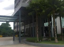 Chaisaeng Villa: Singburi şehrinde bir otel