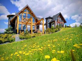 Lux Houses DOMEK z widokiem na Tatry z prywatnym jacuzzi โรงแรมในกลิตชารุฟ