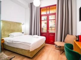 The Maroon Bottle Hotel, hotel u Solunu