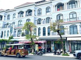 Amber Hotels 1986 VH08 & DTH2-24Mallocar view Beach more 5star Hotels Grandworld Food&Juice&Shopping, hotel in Phu Quoc