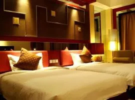 Dunhuang Grand Soluxe Hotel