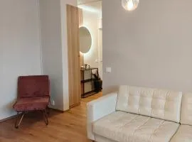 Modern and beautiful two-bedroom apartment, WiFi and parking