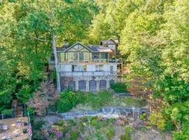 Knot Done Luxurious Lakefront Lodge